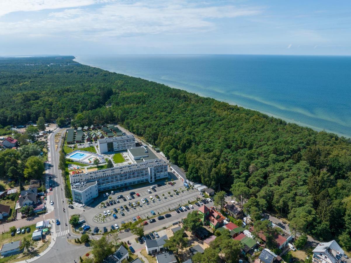 Zem-Tourist Hotel พุสท์โคโว ภายนอก รูปภาพ